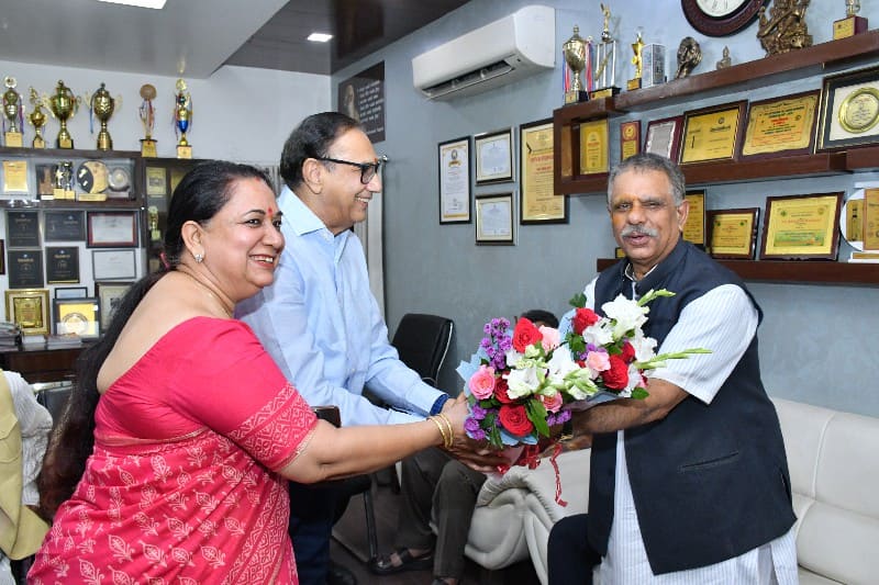 Abhinandan & Abhar Samaroh